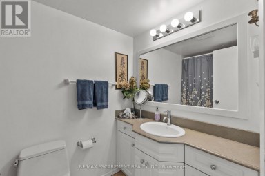 2206 - 75 QUEEN STREET N Hamilton (Strathcona) Ontario photo 17