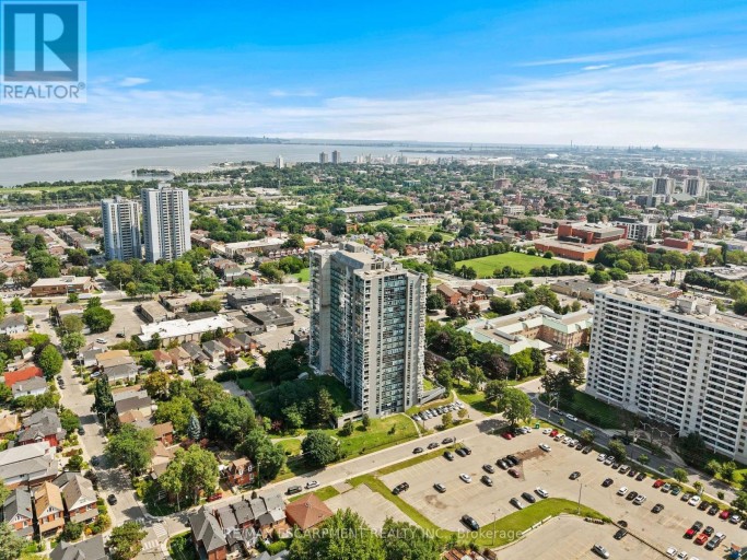 2206 - 75 QUEEN STREET N, Hamilton (Strathcona), Ontario, L8R3J3
