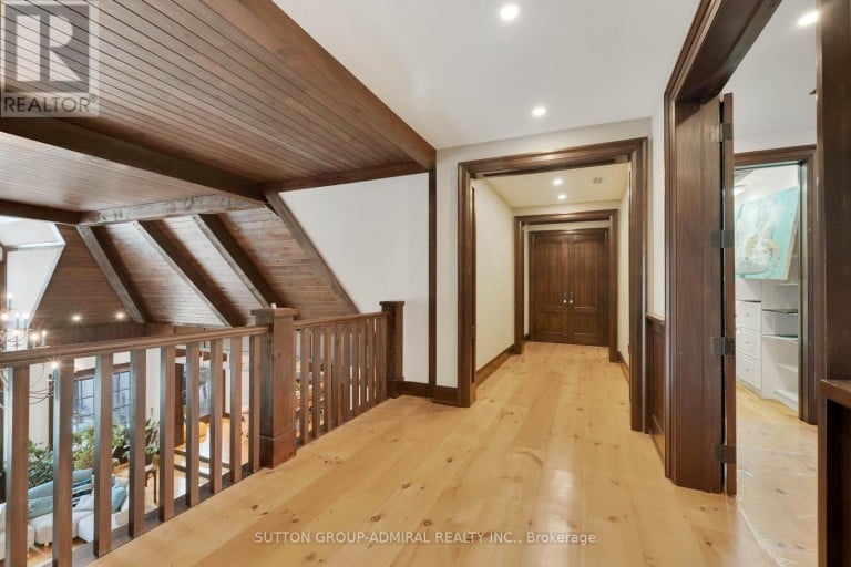 66 SCOTCH VALLEY DRIVE, King (King City), Ontario, L7B1L9