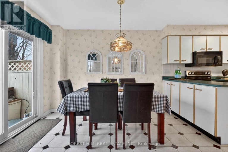 30 - 4635 REGENTS TERRACE, Mississauga (Hurontario), Ontario, L5R1X4