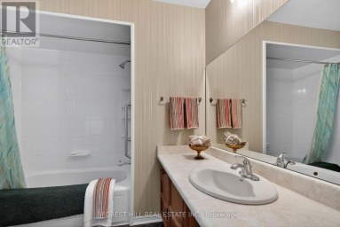 30 - 4635 REGENTS TERRACE Mississauga (Hurontario) Ontario photo 16