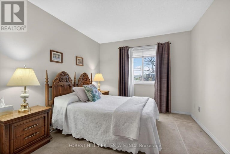30 - 4635 REGENTS TERRACE, Mississauga (Hurontario), Ontario, L5R1X4