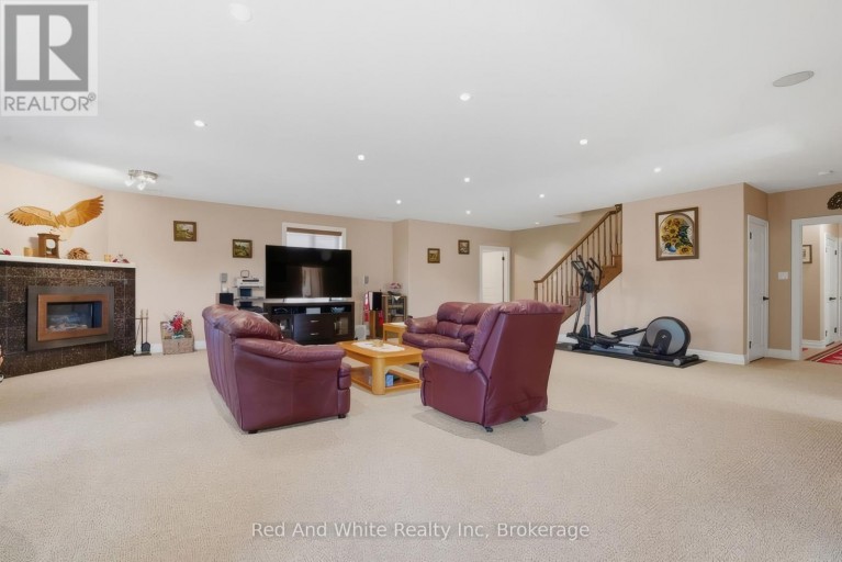 119 GERBER MEADOWS DRIVE, Wellesley, Ontario, N0B2T0