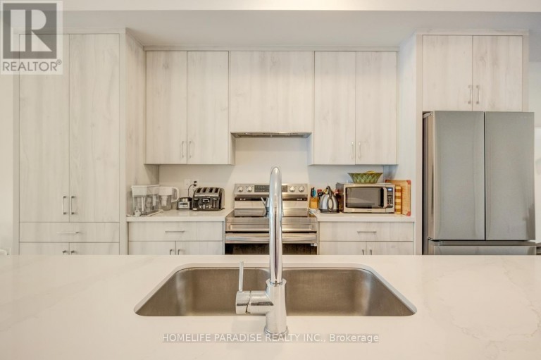 1356 KANIV STREET, Oakville (NW Northwest), Ontario, L6M5R3