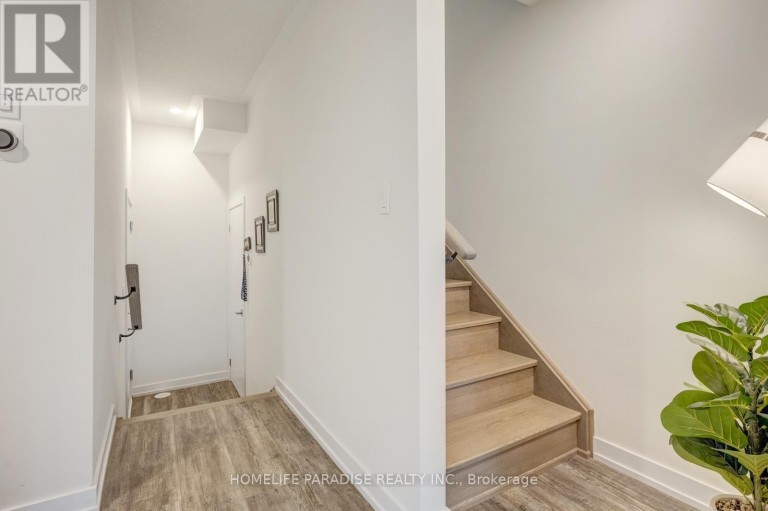 1356 KANIV STREET, Oakville (NW Northwest), Ontario, L6M5R3