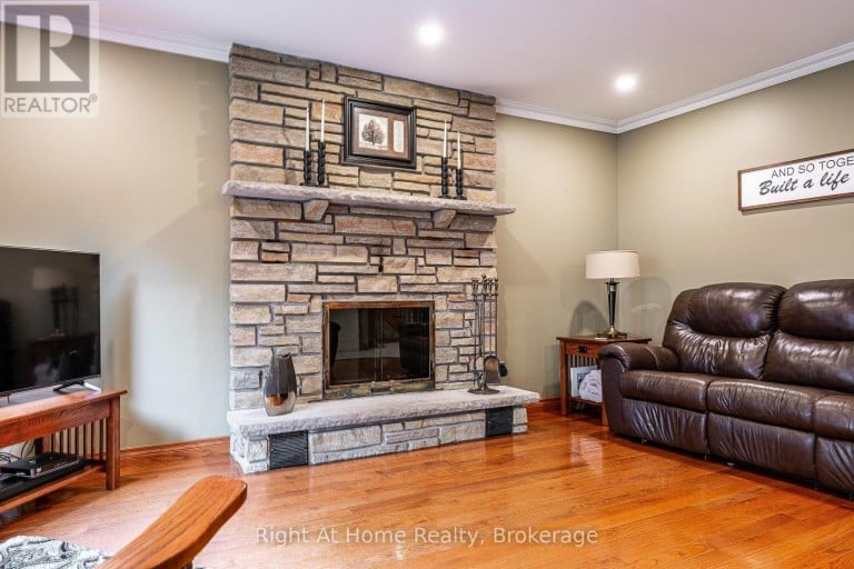 27 KAY STREET, Stratford, Ontario, N5A7R7