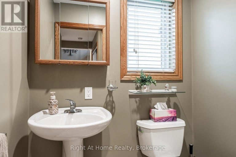 27 KAY STREET, Stratford, Ontario, N5A7R7