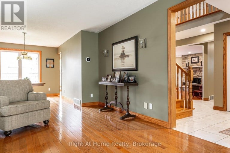 27 KAY STREET, Stratford, Ontario, N5A7R7