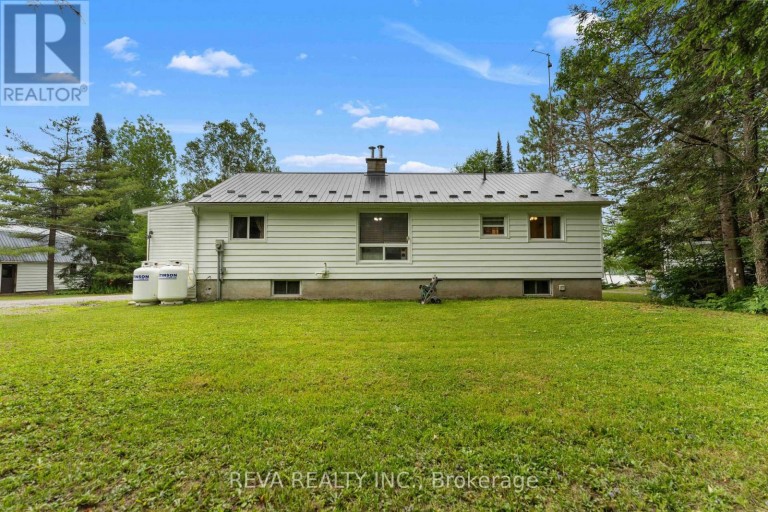 146 CENTRE ROAD, Hastings Highlands (McClure Ward), Ontario, K0L2K0