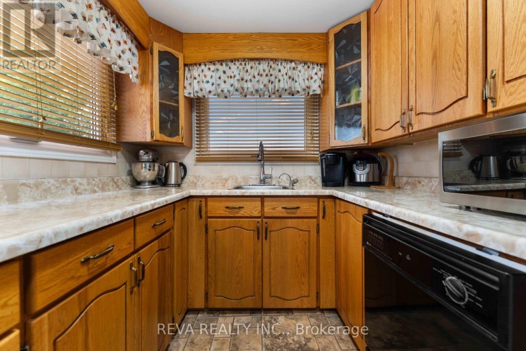 146 CENTRE ROAD, Hastings Highlands (McClure Ward), Ontario, K0L2K0