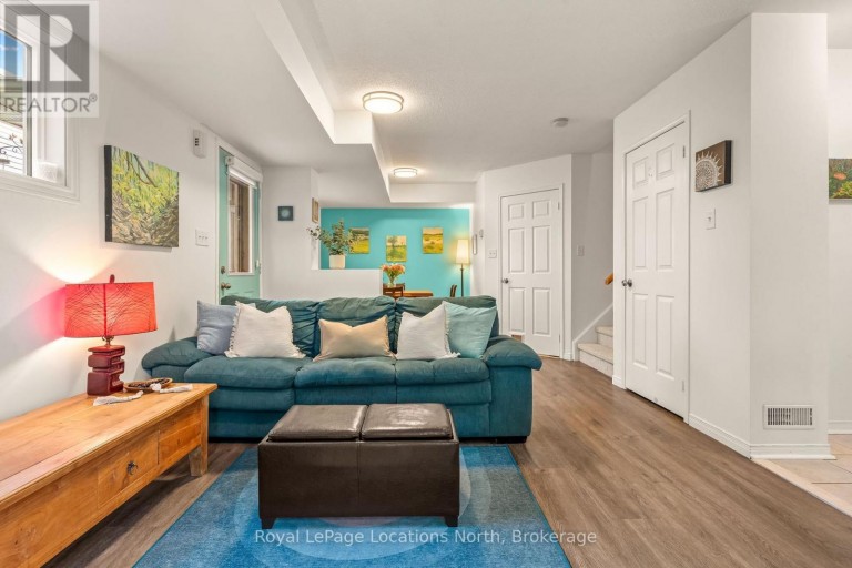 35 SUNDIAL COURT, Collingwood, Ontario, L9Y5E5
