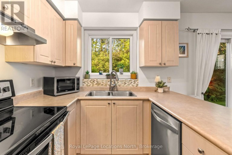 35 SUNDIAL COURT, Collingwood, Ontario, L9Y5E5