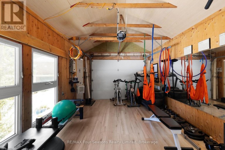 50 AMARANTH STREET W, East Luther Grand Valley (Grand Valley), Ontario, L9W5M5