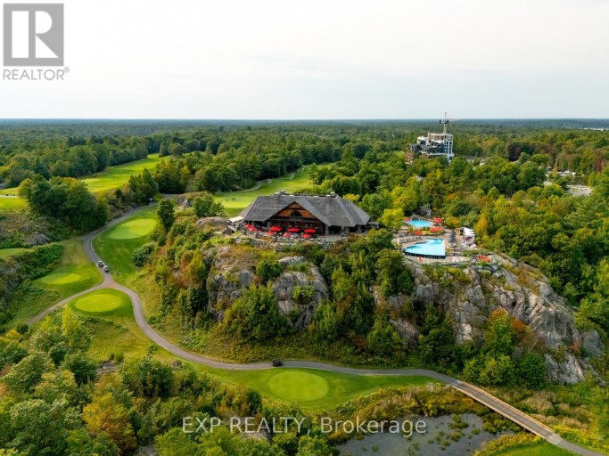 102 - 120 CARRICK TRAIL, Gravenhurst (Muskoka (S)), Ontario, P1P0B6