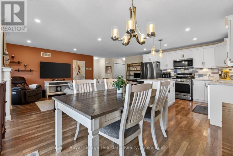 12 WINDWARD WAY N, Ashfield-Colborne-Wawanosh (Colborne), Ontario, N7A0C6