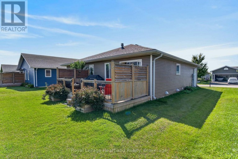 12 WINDWARD WAY N, Ashfield-Colborne-Wawanosh (Colborne), Ontario, N7A0C6