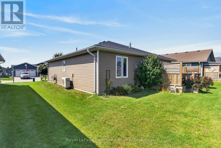 12 WINDWARD WAY N, Ashfield-Colborne-Wawanosh (Colborne), Ontario, N7A0C6