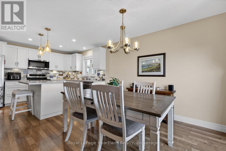 12 WINDWARD WAY N, Ashfield-Colborne-Wawanosh (Colborne), Ontario, N7A0C6