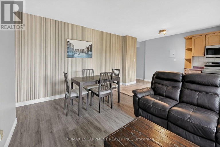 52 - 2373 KING STREET E, Hamilton (Bartonville), Ontario, L8K1X9