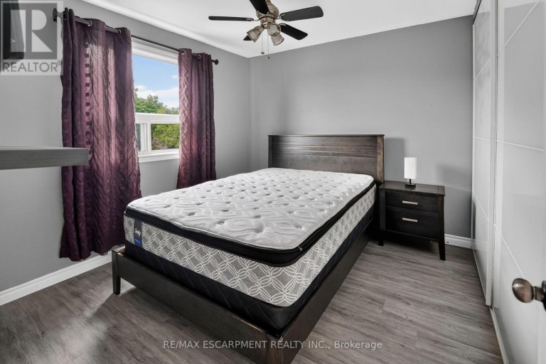 52 - 2373 KING STREET E, Hamilton (Bartonville), Ontario, L8K1X9