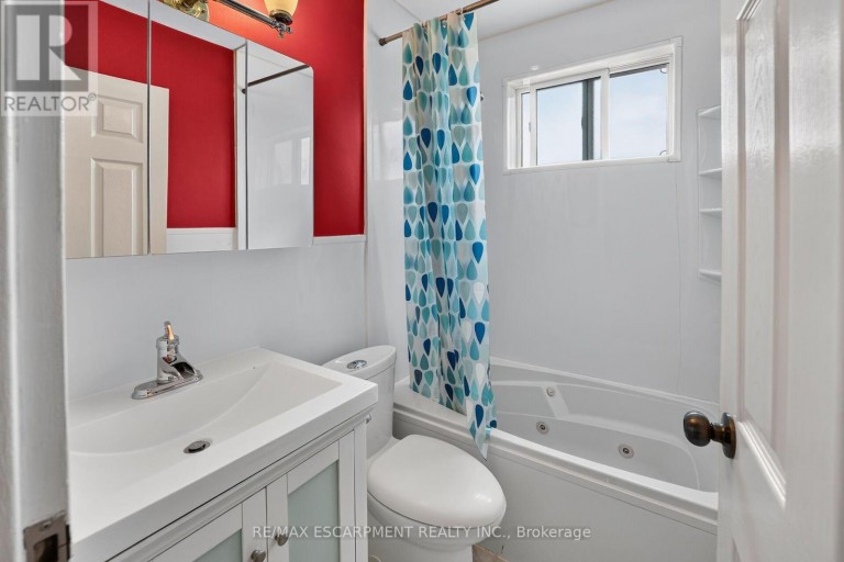 52 - 2373 KING STREET E, Hamilton (Bartonville), Ontario, L8K1X9