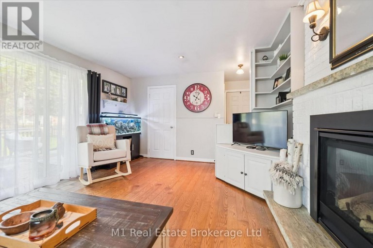691 ST ANDREW STREET W, Centre Wellington (Fergus), Ontario, N1M1P7