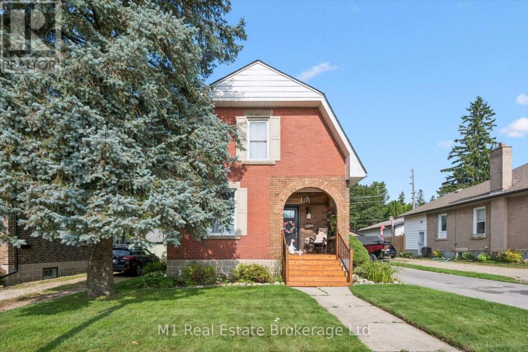 691 ST ANDREW STREET W, Centre Wellington (Fergus), Ontario, N1M1P7