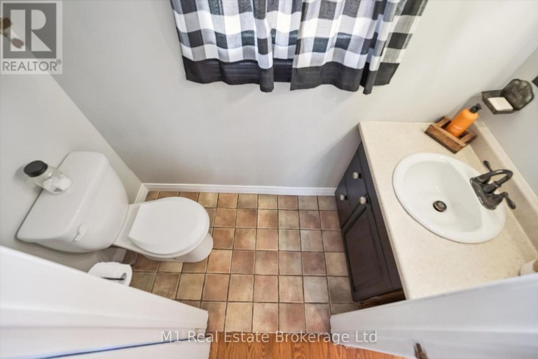 691 ST ANDREW STREET W, Centre Wellington (Fergus), Ontario, N1M1P7