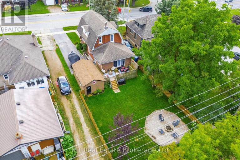 691 ST ANDREW STREET W, Centre Wellington (Fergus), Ontario, N1M1P7