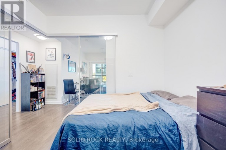 211 - 36 ZORRA STREET, Toronto (Islington-City Centre West), Ontario, M8Z4Z7