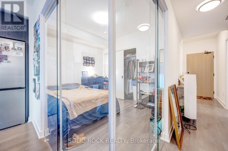 211 - 36 ZORRA STREET, Toronto (Islington-City Centre West), Ontario, M8Z4Z7
