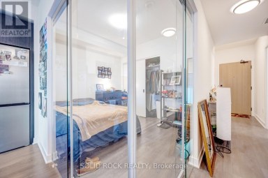 211 - 36 ZORRA STREET Toronto (Islington-City Centre West) Ontario photo 12