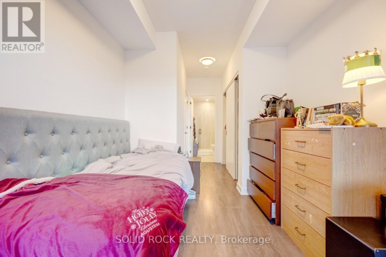 211 - 36 ZORRA STREET, Toronto (Islington-City Centre West), Ontario, M8Z4Z7