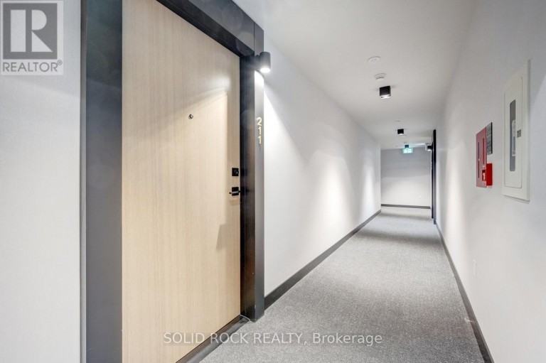 211 - 36 ZORRA STREET, Toronto (Islington-City Centre West), Ontario, M8Z4Z7