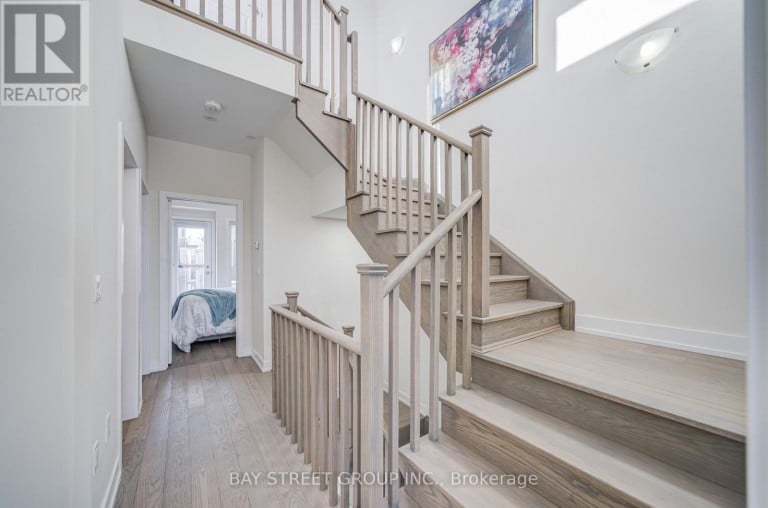 51 CREDIT LANE, Richmond Hill (Jefferson), Ontario, L4E1G9