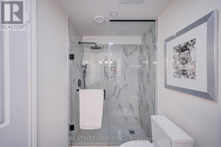 51 CREDIT LANE, Richmond Hill (Jefferson), Ontario, L4E1G9