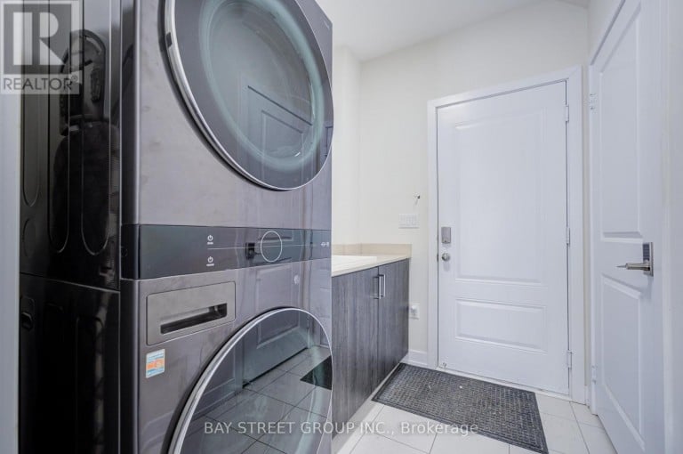 51 CREDIT LANE, Richmond Hill (Jefferson), Ontario, L4E1G9