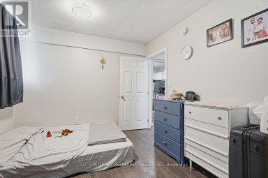 2 RUSKIN COURT London North (North J) Ontario photo 28