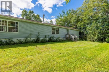 1 Holly Street Baxters Corner New Brunswick photo 39