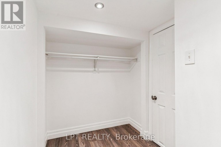 61 MINERVA AVENUE, Toronto (Cliffcrest), Ontario, M1M0C2