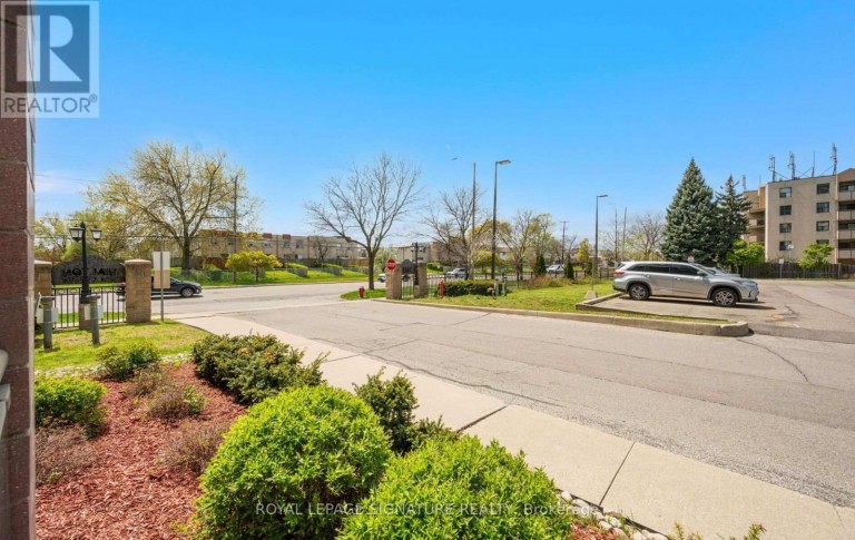 104 - 7405 GOREWAY DRIVE, Mississauga (Malton), Ontario, L4T0A3