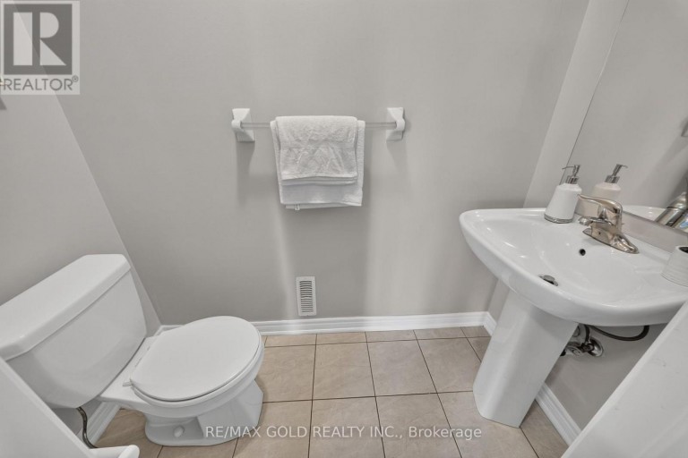43 KILKARRIN ROAD W, Brampton (Northwest Brampton), Ontario, L7A4C6