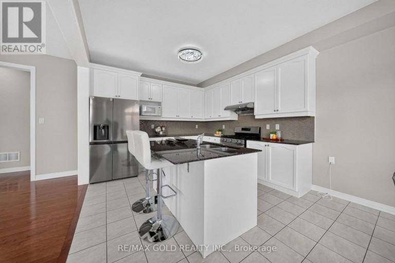 43 KILKARRIN ROAD W, Brampton (Northwest Brampton), Ontario, L7A4C6