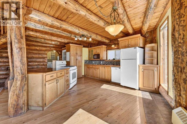 642193 104 Street E, Rural Foothills County, Alberta, T0L0P0