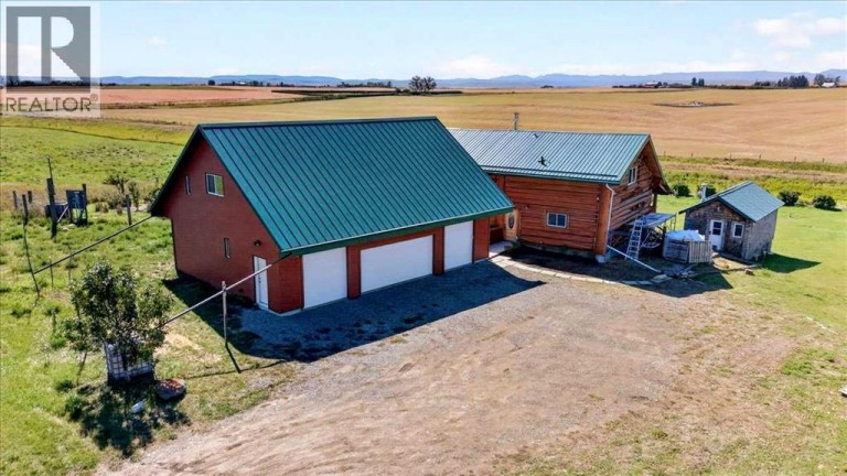 642193 104 Street E, Rural Foothills County, Alberta, T0L0P0