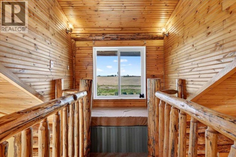 642193 104 Street E, Rural Foothills County, Alberta, T0L0P0