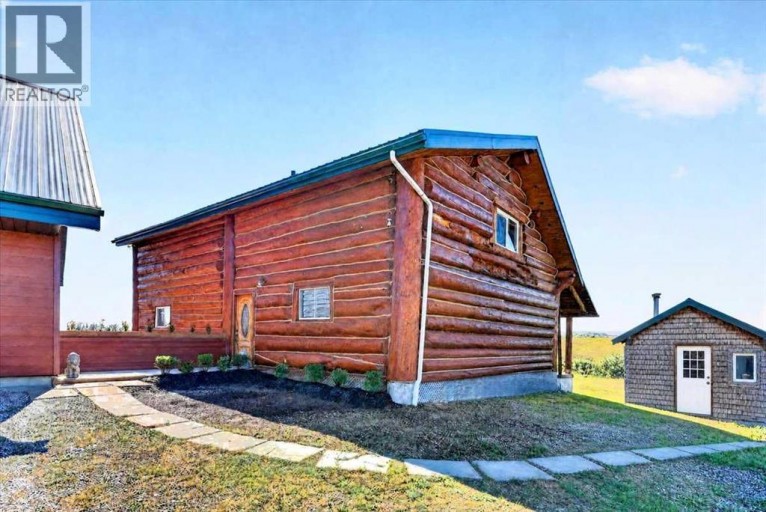 642193 104 Street E, Rural Foothills County, Alberta, T0L0P0