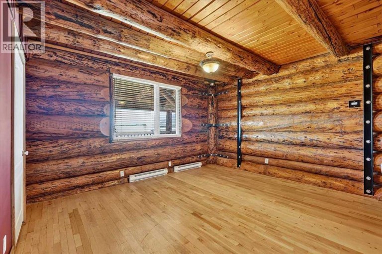642193 104 Street E, Rural Foothills County, Alberta, T0L0P0