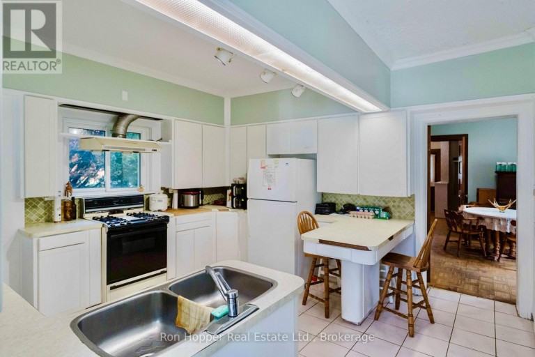 1358 4TH AVENUE W, Owen Sound, Ontario, N4K4X1