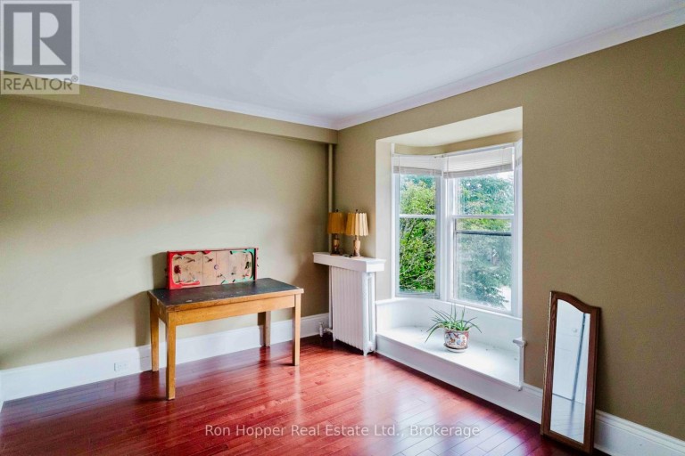1358 4TH AVENUE W, Owen Sound, Ontario, N4K4X1